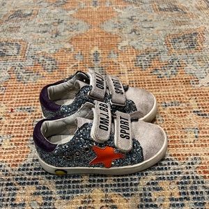 Toddler glitter shoes
